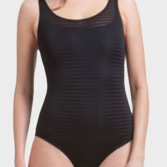 4x$25 Catalina new black onepiece mesh lined bathingsuit size 12 - Picture 1 of 10